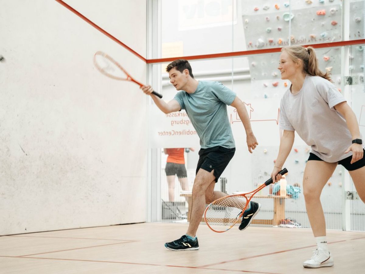 Squash in Kornwestheim - Spieler geben Vollgas im Court