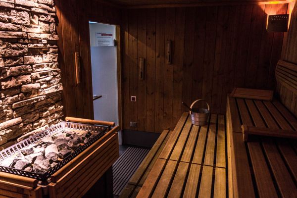 Sauna und Wellness in Kornwestheim: Schöne Sauna von innen