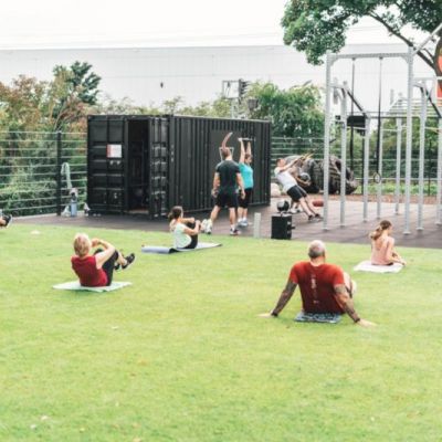 In deinem Fitnessstudio in Kornwestheim warten über 40 tolle Fitness Kurse auf dich - Outdoor Fitness Kurse